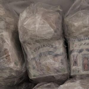 Lenox Spice Village - Coriander, onion, &amp; dill